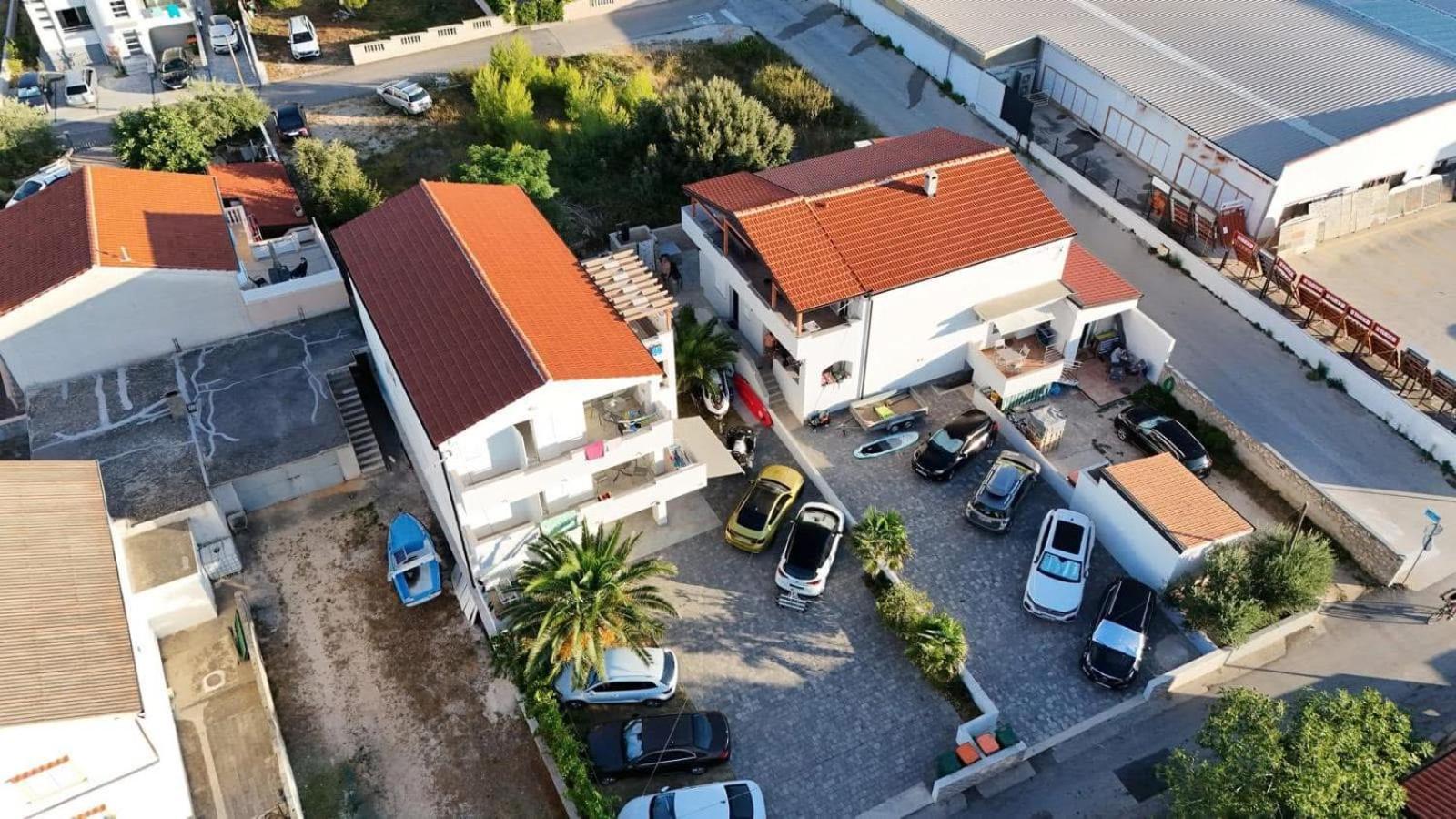 Apartmani Lovrencic Vrsi Exterior photo